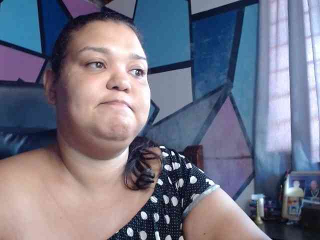 beautifulchubbyqueen webcam