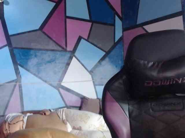 beautifulchubbyqueen webcam