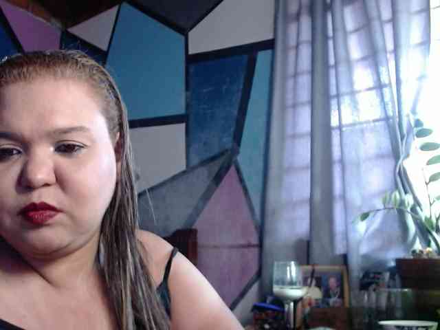 beautifulchubbyqueen webcam
