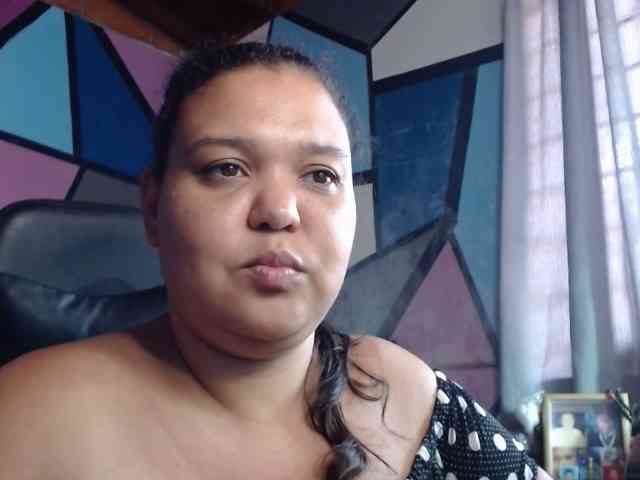 beautifulchubbyqueen webcam