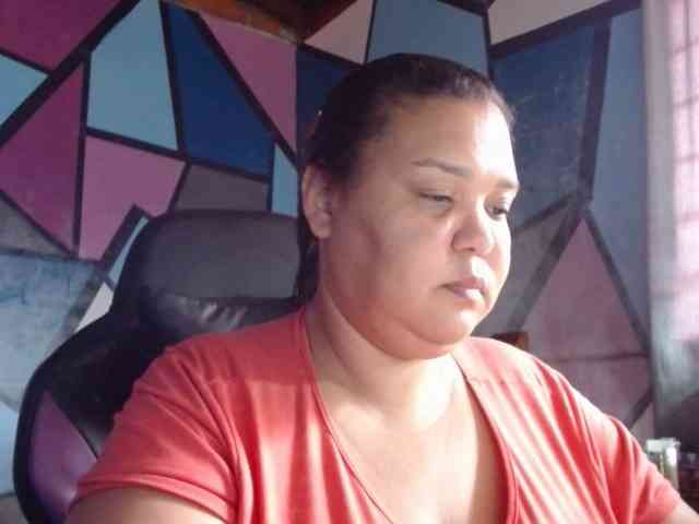 beautifulchubbyqueen webcam