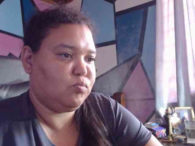beautifulchubbyqueen webcam