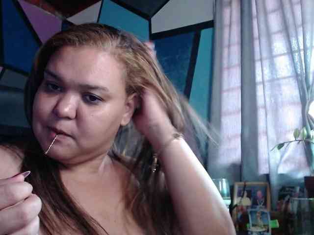 beautifulchubbyqueen webcam