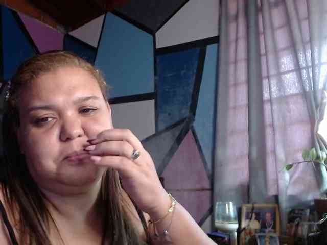 beautifulchubbyqueen webcam