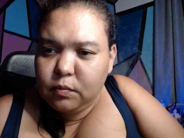 beautifulchubbyqueen webcam