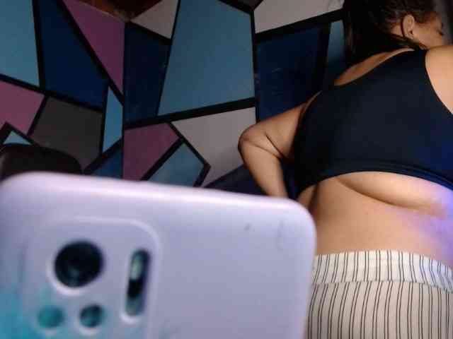 beautifulchubbyqueen webcam