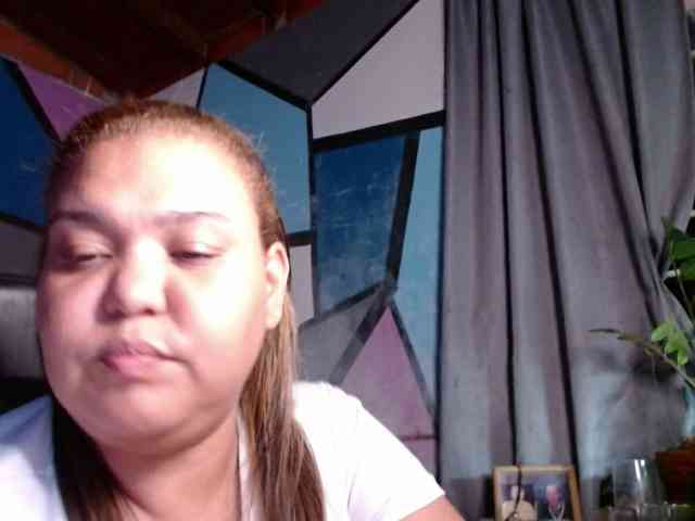 beautifulchubbyqueen webcam