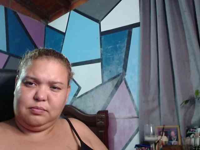 beautifulchubbyqueen webcam