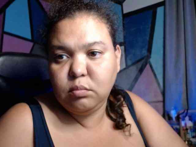beautifulchubbyqueen webcam