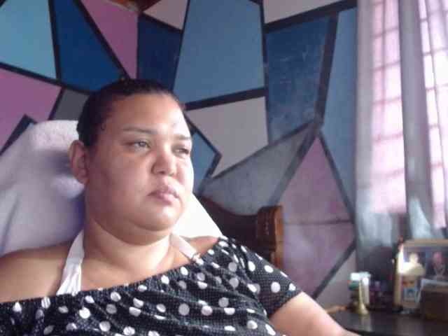 beautifulchubbyqueen webcam