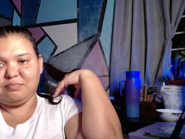 beautifulchubbyqueen webcam