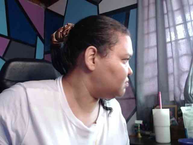 beautifulchubbyqueen webcam