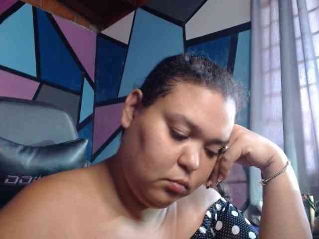 beautifulchubbyqueen webcam