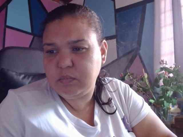 beautifulchubbyqueen webcam