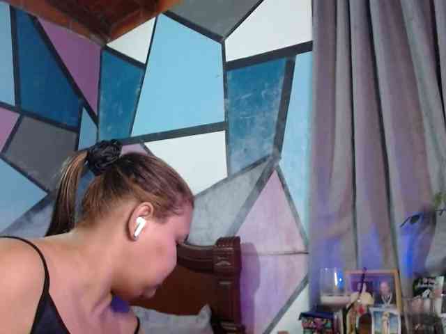 beautifulchubbyqueen webcam