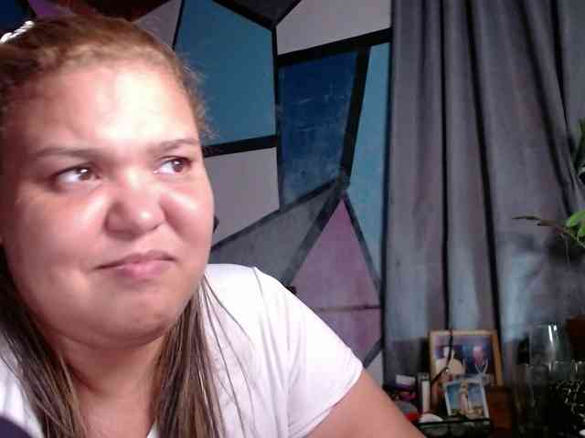 beautifulchubbyqueen webcam