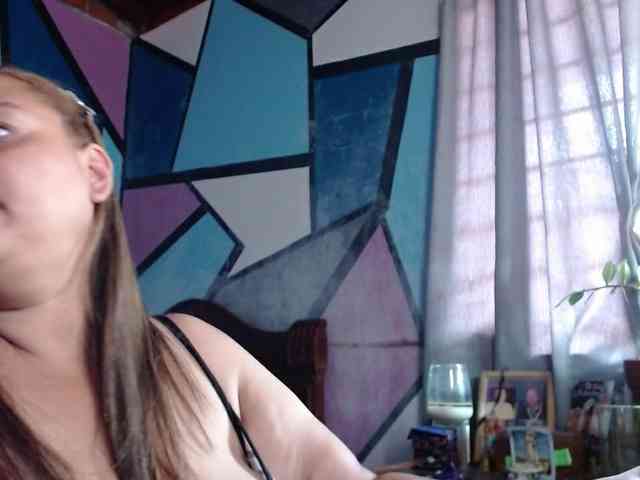 beautifulchubbyqueen webcam