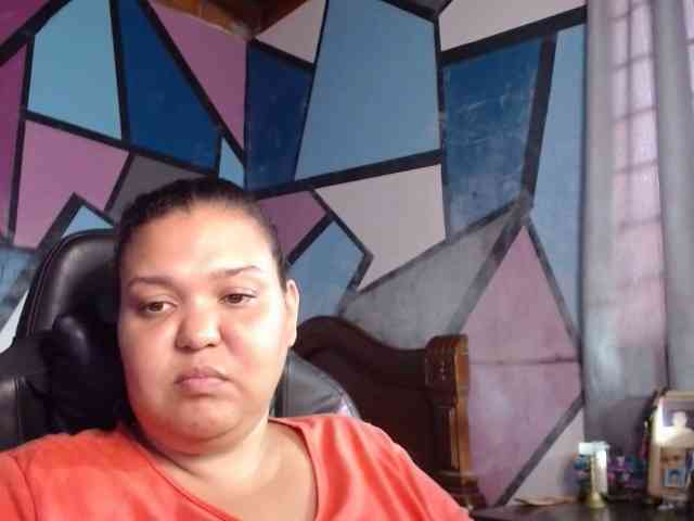beautifulchubbyqueen webcam
