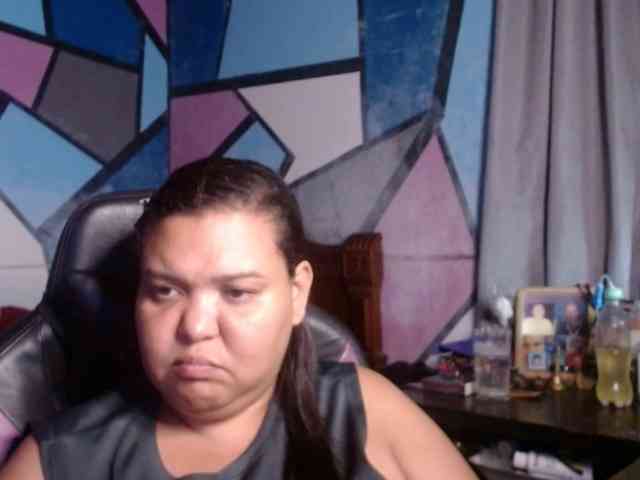 beautifulchubbyqueen webcam