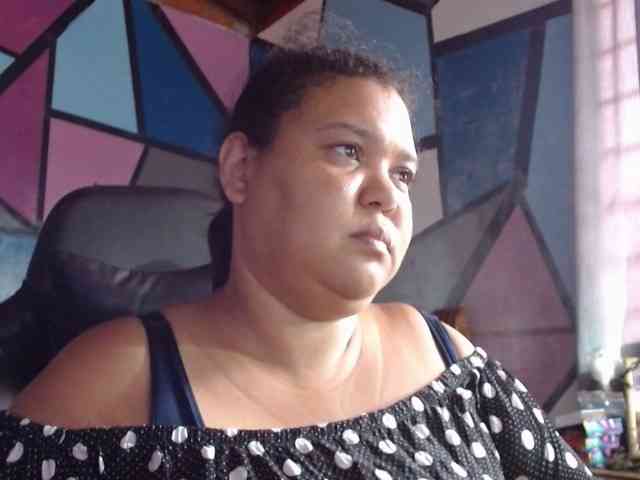 beautifulchubbyqueen webcam
