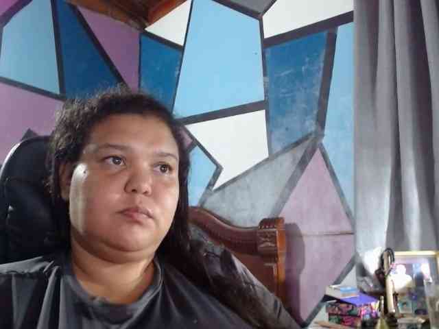 beautifulchubbyqueen webcam