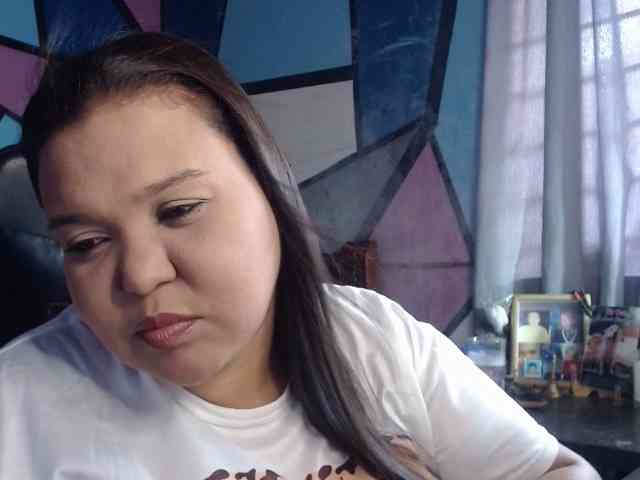 beautifulchubbyqueen webcam