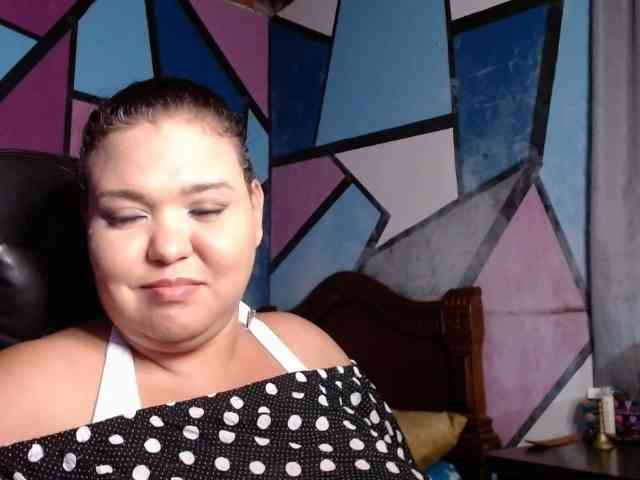 beautifulchubbyqueen webcam