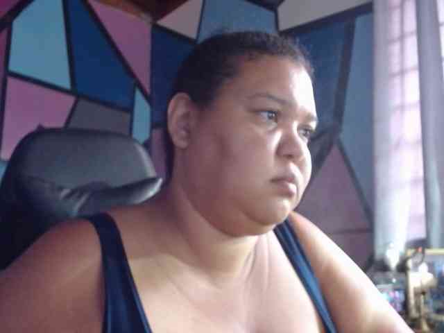 beautifulchubbyqueen webcam