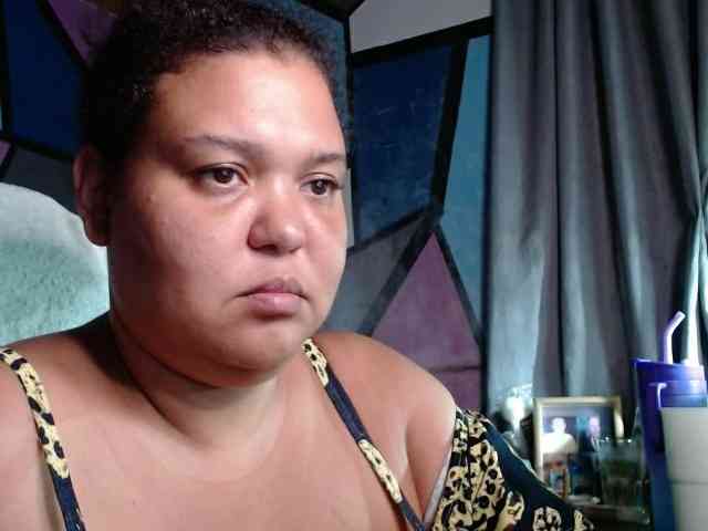 beautifulchubbyqueen webcam