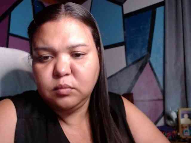 beautifulchubbyqueen webcam