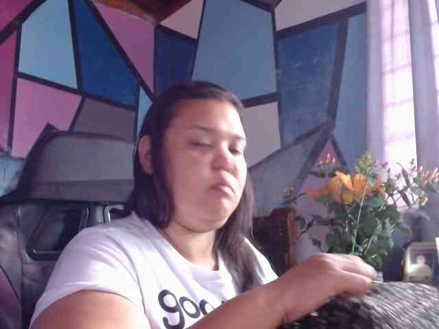 beautifulchubbyqueen webcam