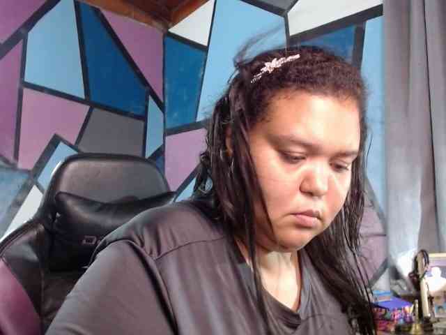 beautifulchubbyqueen webcam