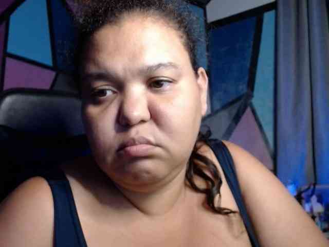 beautifulchubbyqueen webcam