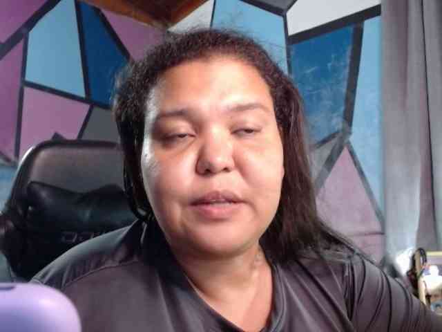 beautifulchubbyqueen webcam