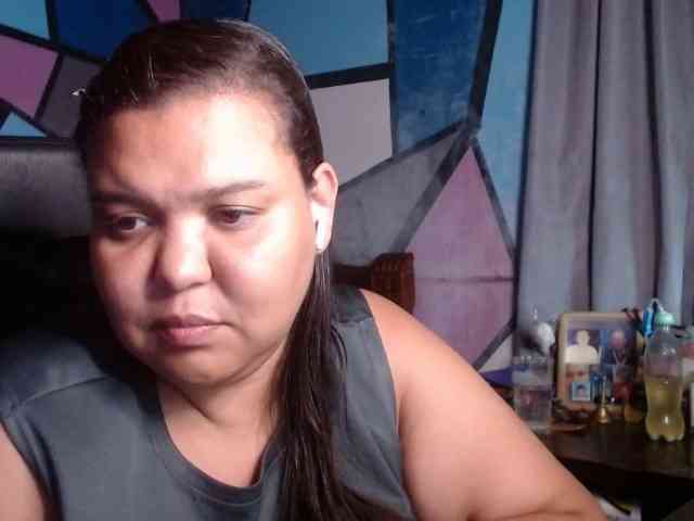 beautifulchubbyqueen webcam