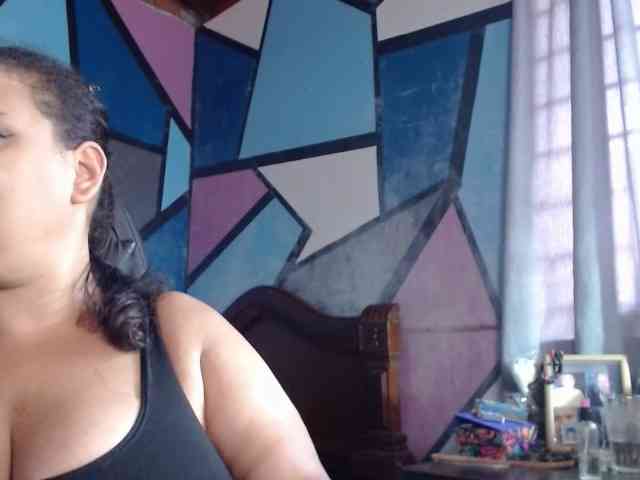 beautifulchubbyqueen webcam