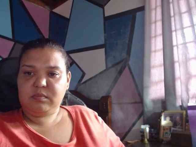 beautifulchubbyqueen webcam