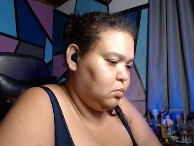 beautifulchubbyqueen webcam