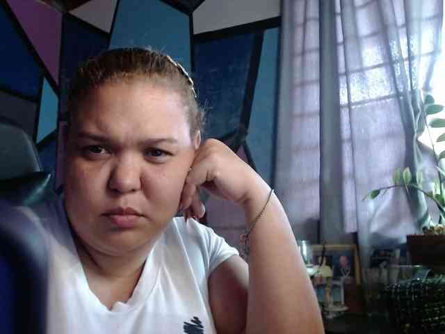 beautifulchubbyqueen webcam