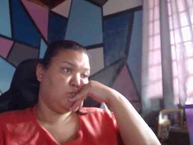 beautifulchubbyqueen webcam