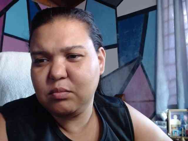 beautifulchubbyqueen webcam