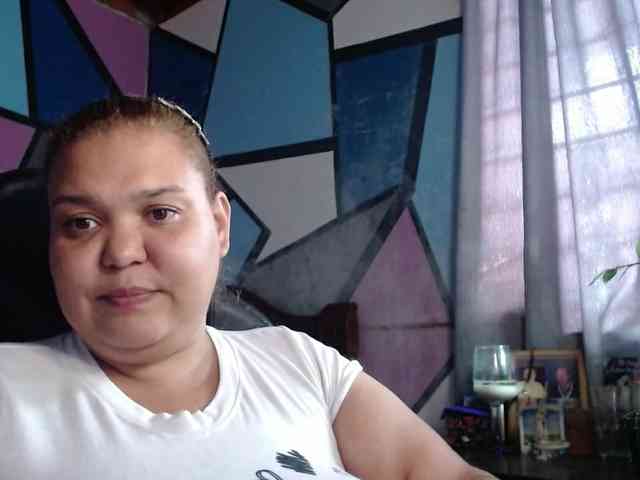 beautifulchubbyqueen webcam