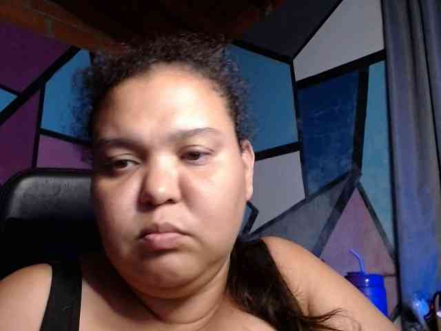 beautifulchubbyqueen webcam
