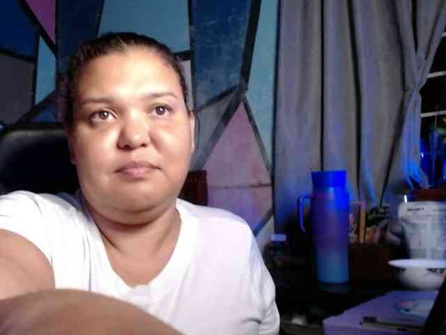 beautifulchubbyqueen webcam