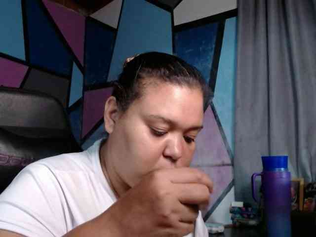 beautifulchubbyqueen webcam