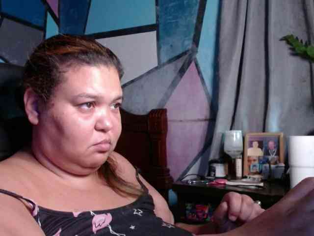 beautifulchubbyqueen webcam