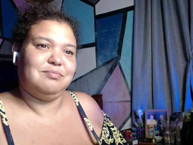 beautifulchubbyqueen webcam