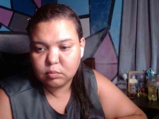 beautifulchubbyqueen webcam