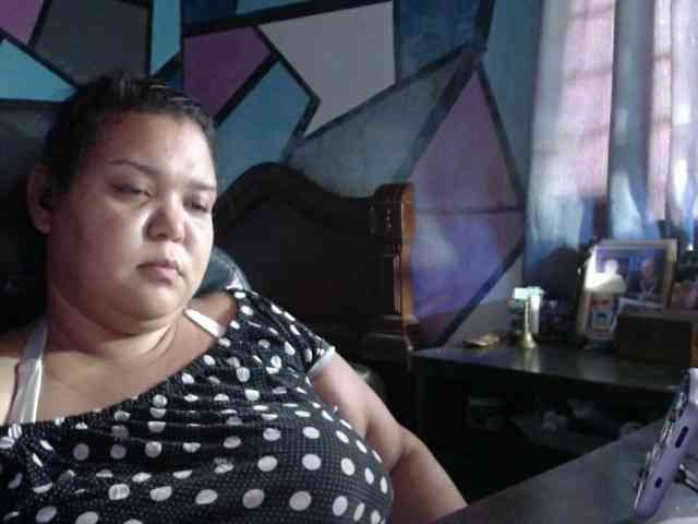 beautifulchubbyqueen webcam