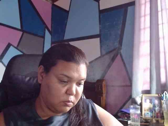 beautifulchubbyqueen webcam